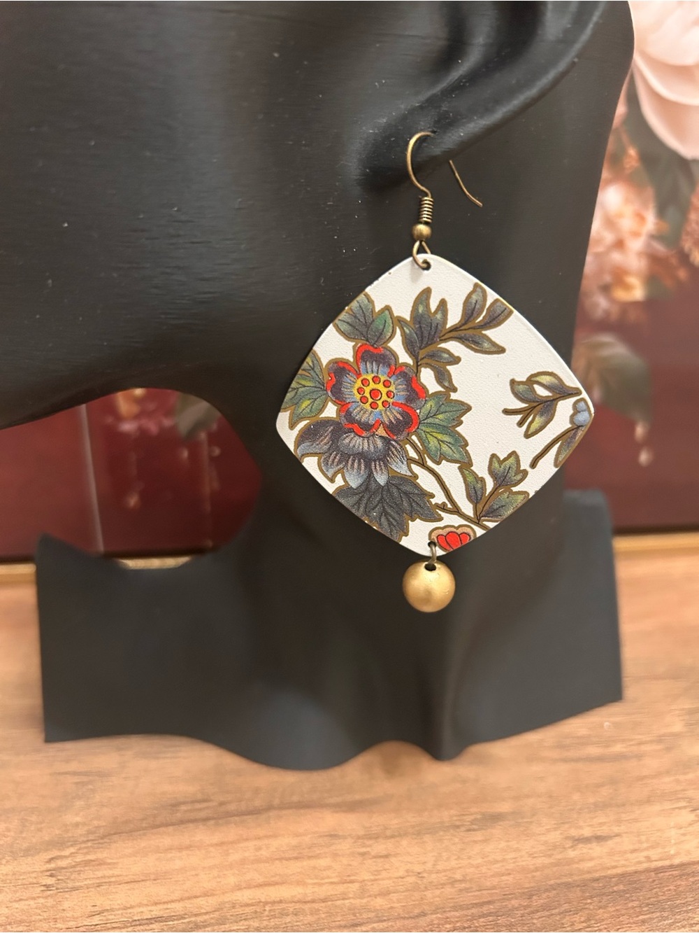 Plunder Floral Drop Earrings - Picture 3 of 4